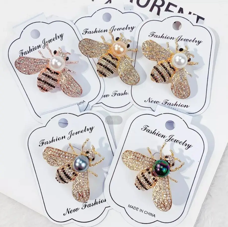

Rhinestone Honey Bee Brooches Crystal Insect Themed Bee Brooch Animal Fashion Shell Pearl Brooch Pin Gold Tone Jewelry for Gifts