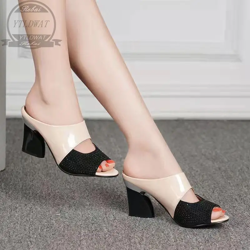 High-heeled Slippers Women's Summer 2021 New Fish Mouth Thick Heels Sandals Patent Leather Rhinestone Wedge  Ayakkab