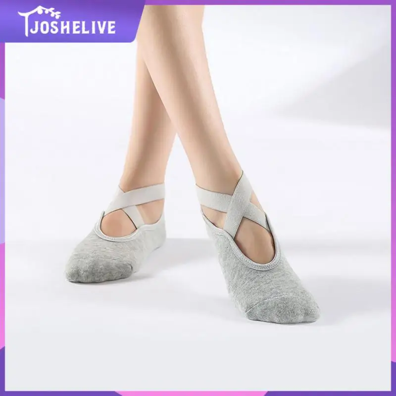 

1~5PCS Bandage Yoga Socks for Women Pilates Ballet Dance Cotton Socks Non-Slip Woman Sport Sock Gym Workout Slipper Running Grip