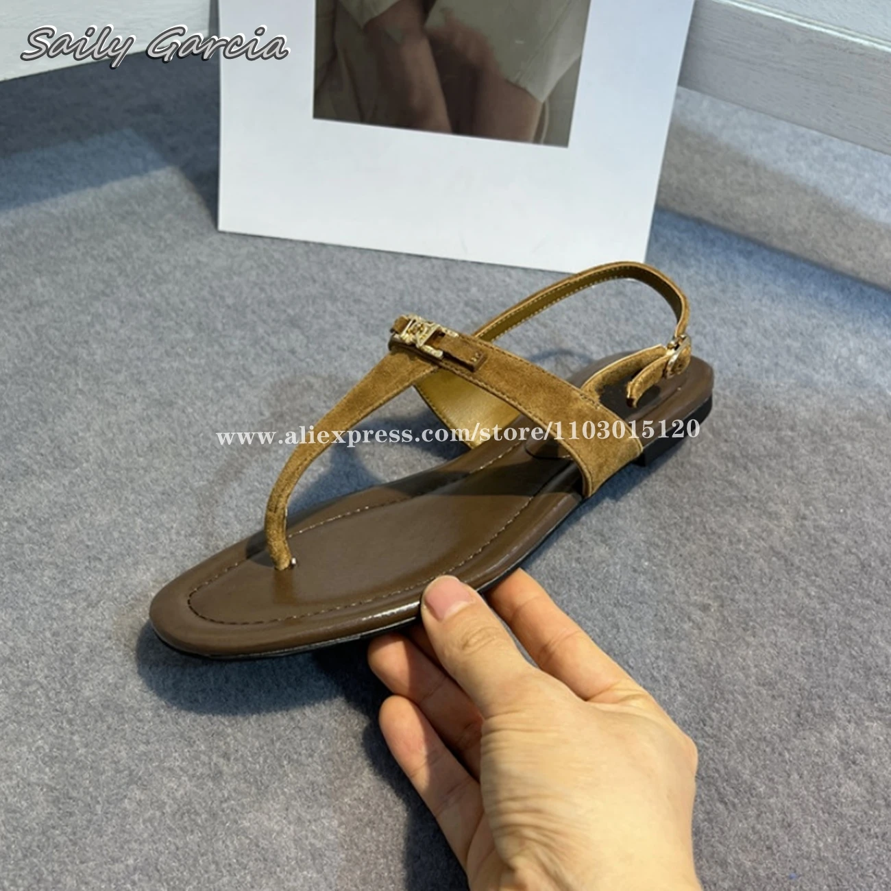 Сандалии в римском стиле из натуральной кожи на плоской подошве с ремешком и