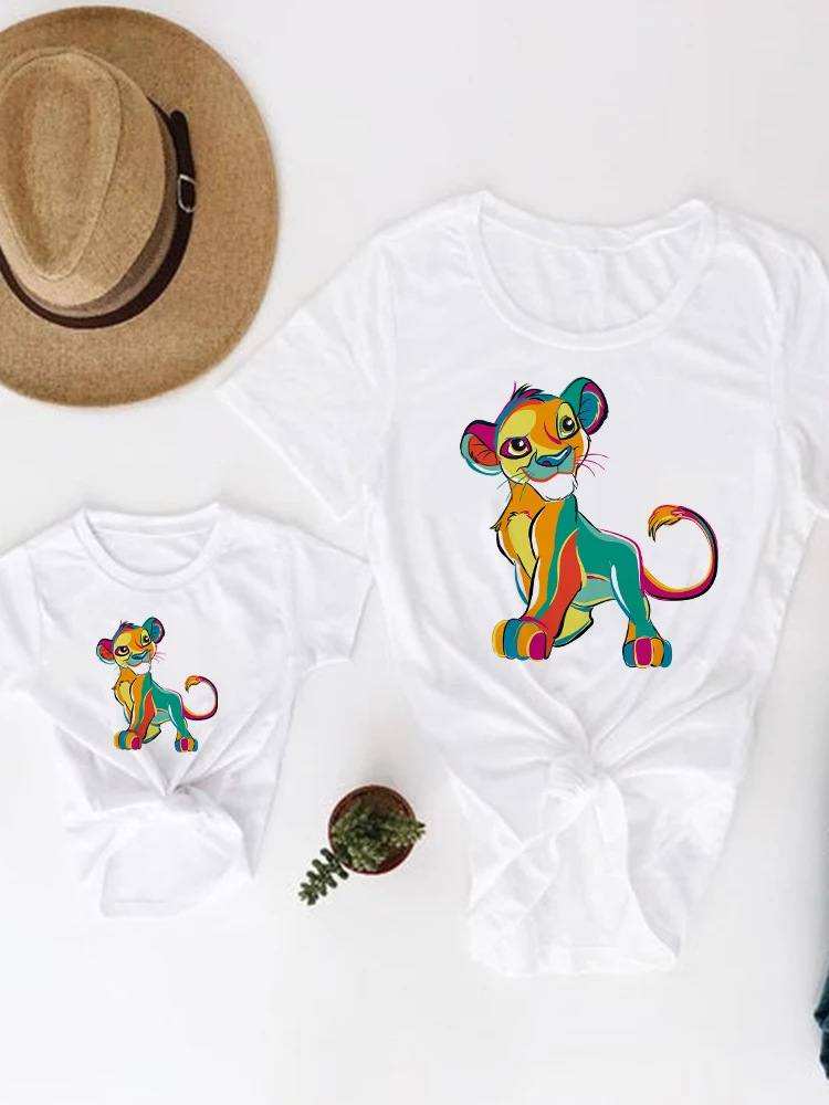 

Футболки Disney, Новые товары, одежда с изображением семьи короля льва, родителей, детей, модные футболки Simba творческая с принтом