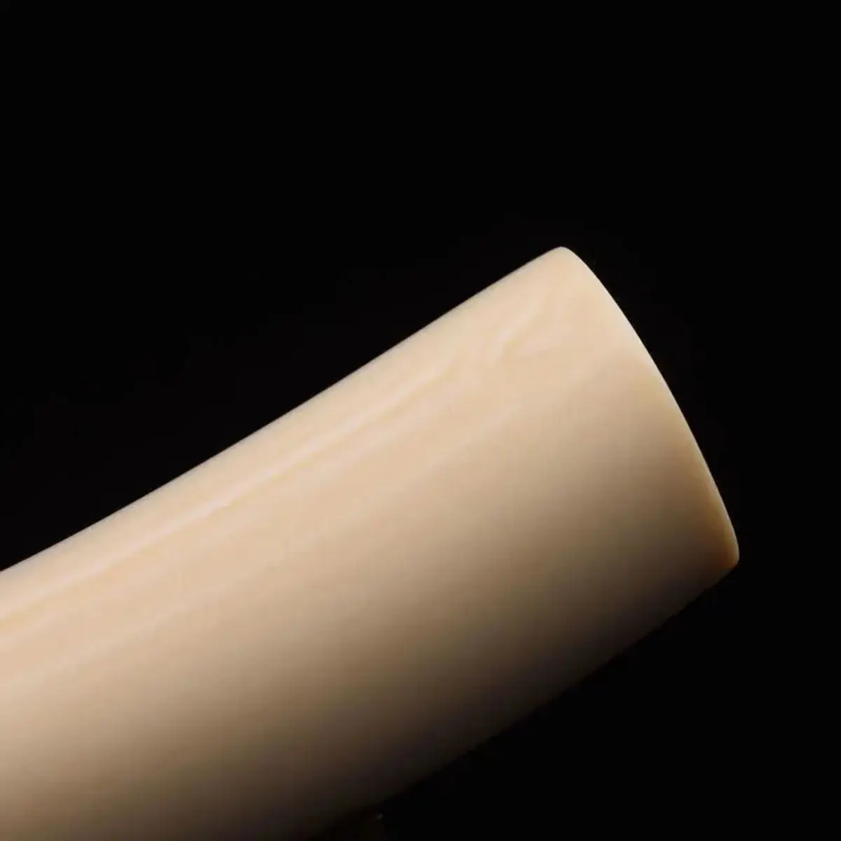 Mammoth Ivory Ornaments Full Of Veins Full Of Blood Sperm Throw Fine Grinding Suitable For Putting Office Feng Shui Decoration