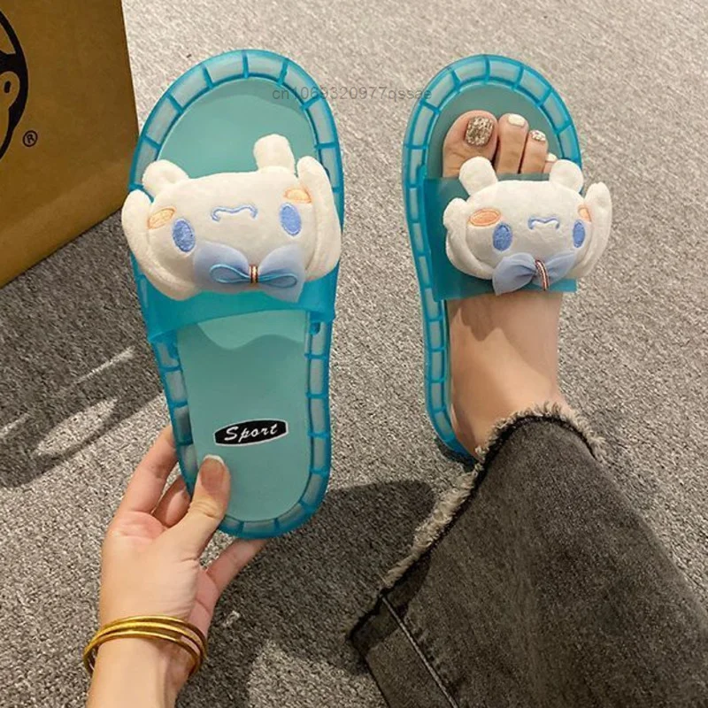 Светящиеся тапочки Sanrio Cinnamoroll для женщин обувь с симпатичной мелодией плюшевые