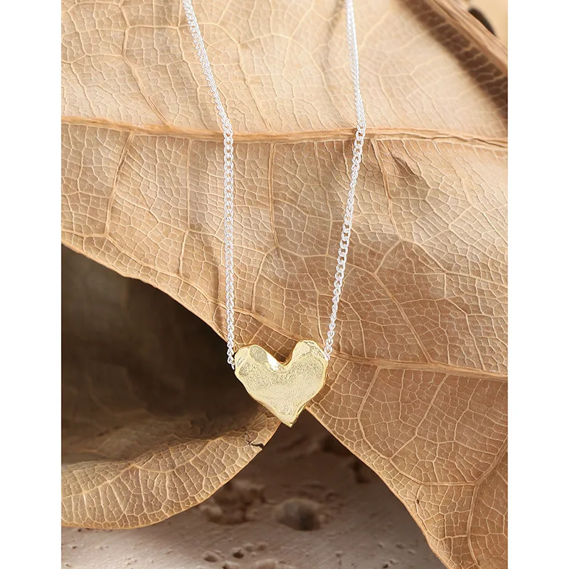 INS нишевое женское Роскошное дизайнерское ожерелье с плиссированной текстурой