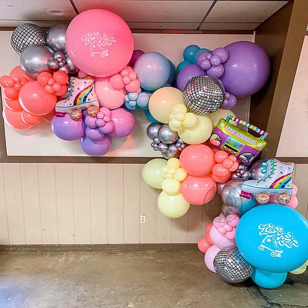 

Гирлянда с воздушными шарами в стиле 80-х 90-х, 140 шт.