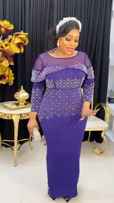 

Женское платье макси с круглым вырезом, длинным рукавом и длинным рукавом