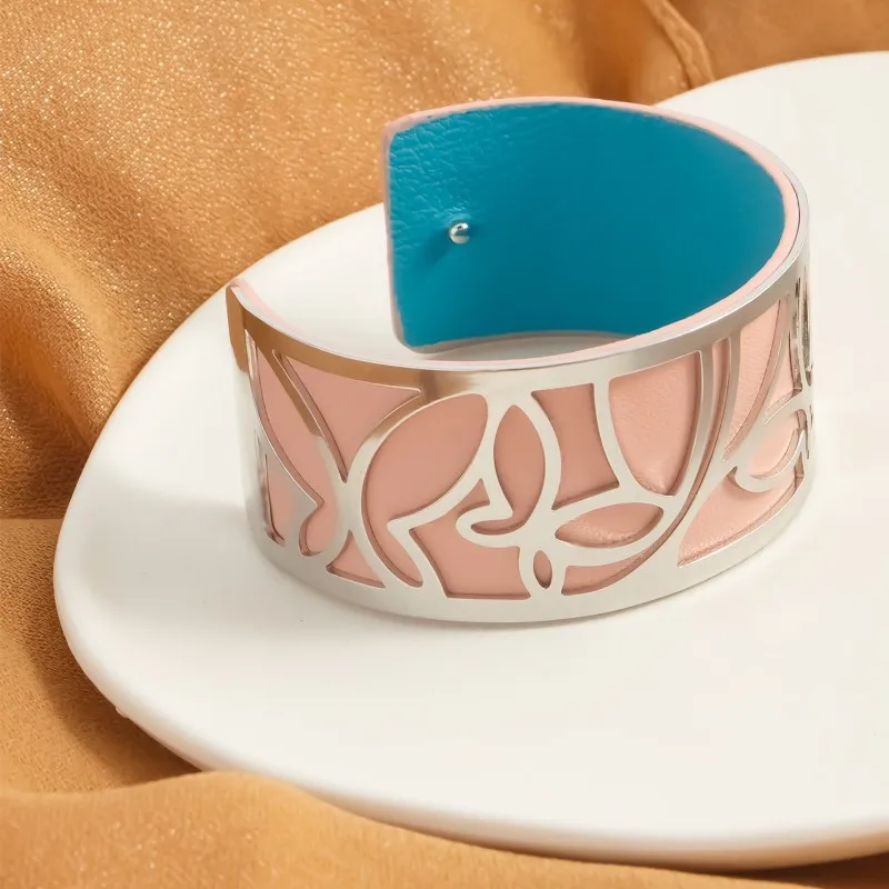 Женский браслет из ПУ кожи со сменными вставками