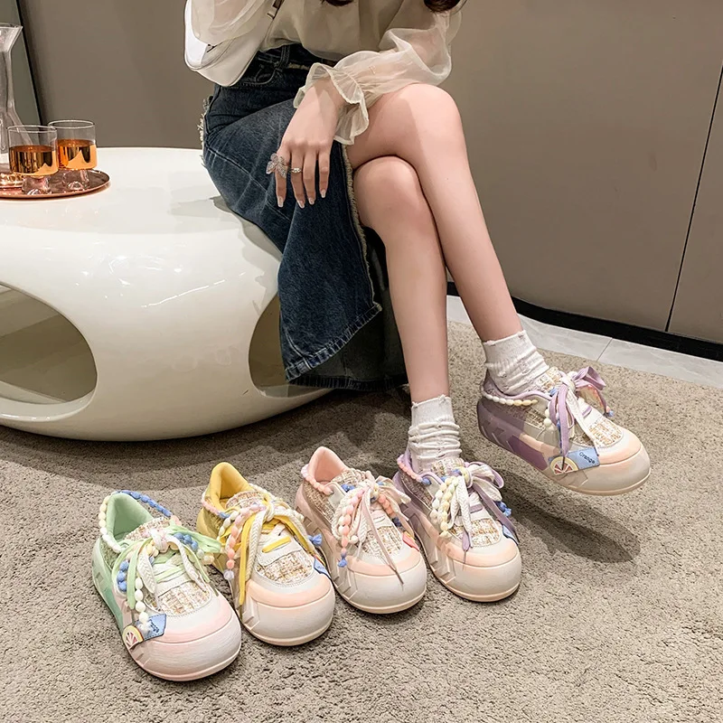 2023 New Fashion Round Toe Lace Up Women's Vulcanized Shoes Spring Flat Outdoor Breathable Women Sneakers Zapatos Mujer