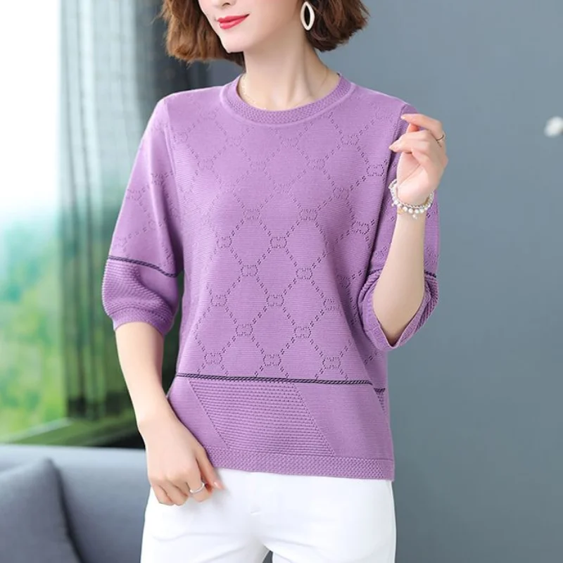 

Женская футболка с круглым вырезом и рукавом 3/4