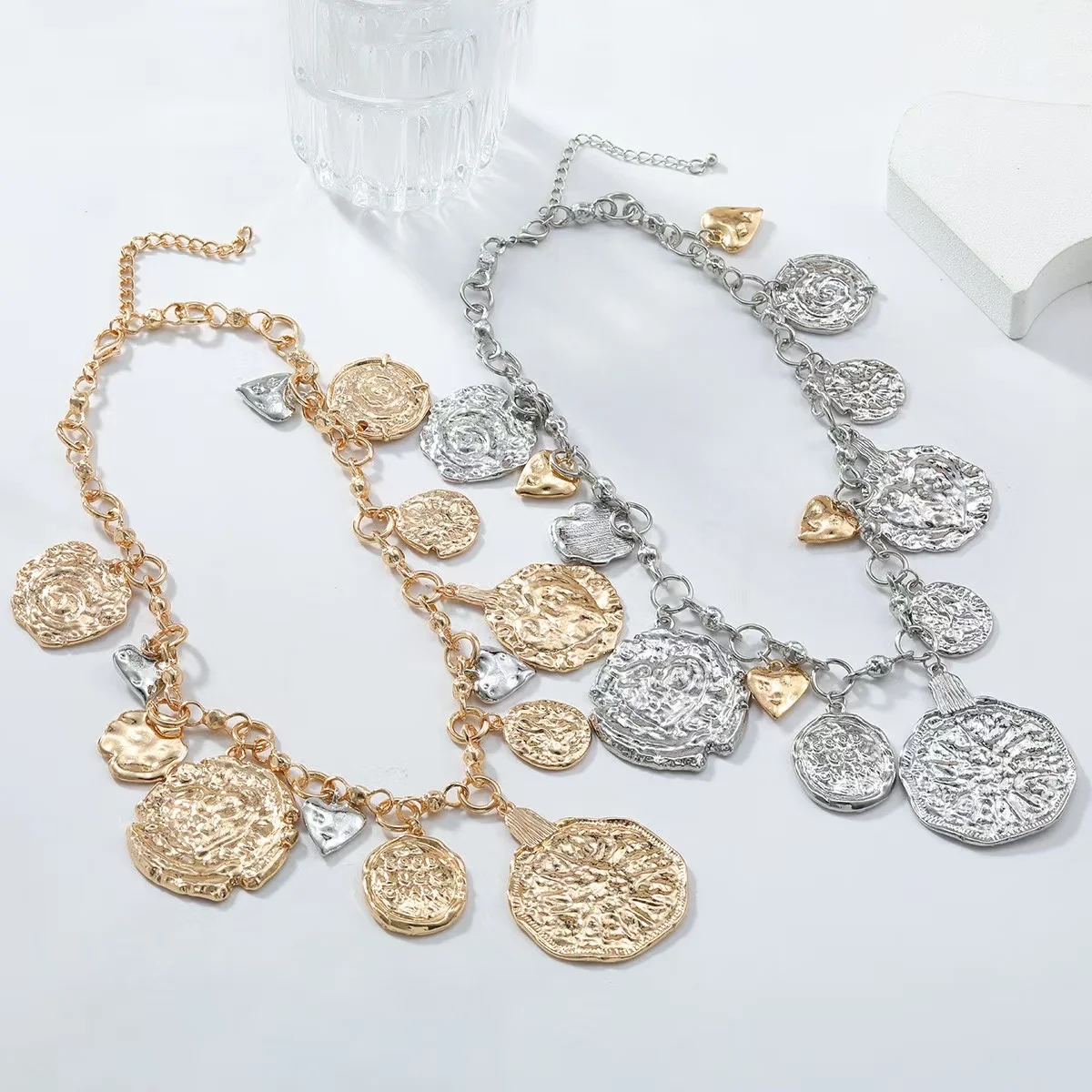 Роскошное ретро ожерелье с подвеской в виде значка неправильной формы форме