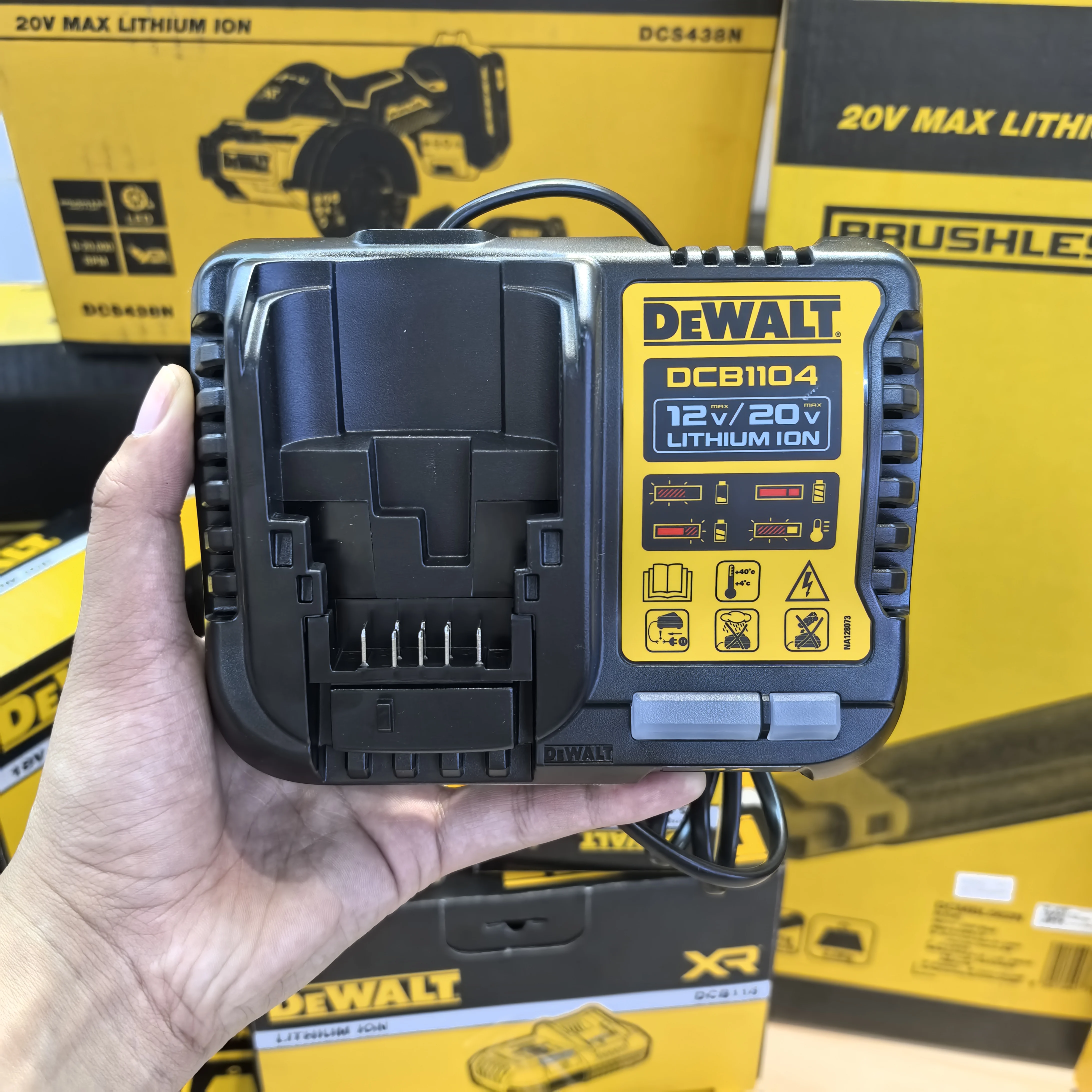 Зарядное устройство DEWALT DCB1104 Быстрое зарядное DCB118 подходящее для
