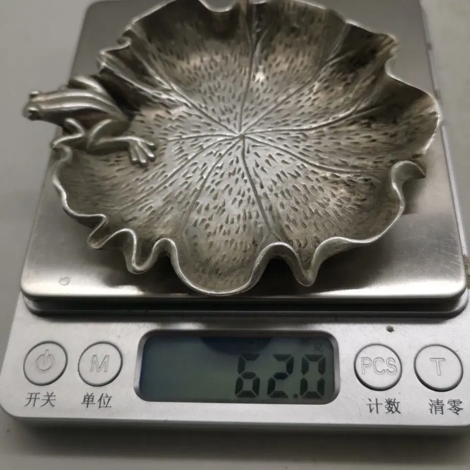 Антикварная коллекция серебряная тарелка с лягушкой и лотосом для мытья рассады