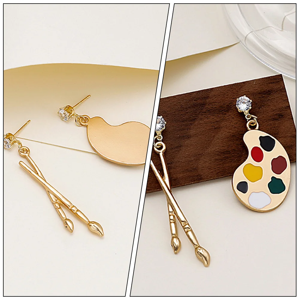 Огромные индивидуальные и несимметричные серьги с рисунком