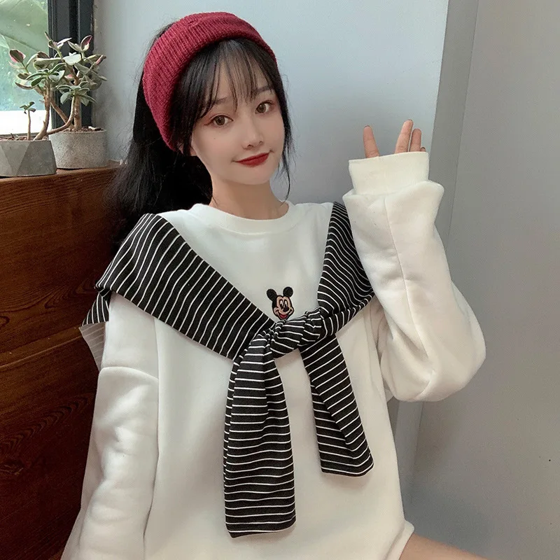 

Disney anime cartoon print crewneck long sleeve sweatshirt autumn winter Mickey pattern women's coat