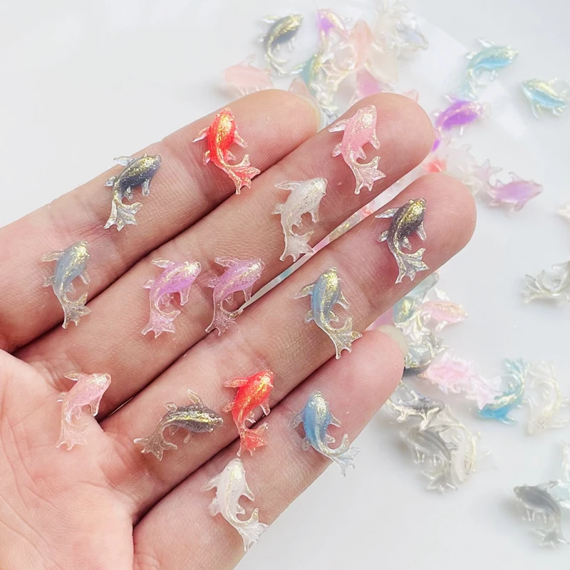 100 шт. Новый 12*15 мм милый мини-блестящий мультяшный золотая рыбка фигурка из смолы ремесла орнамент с плоской задней частью изготовление ювелирных изделий аксессуары для волос