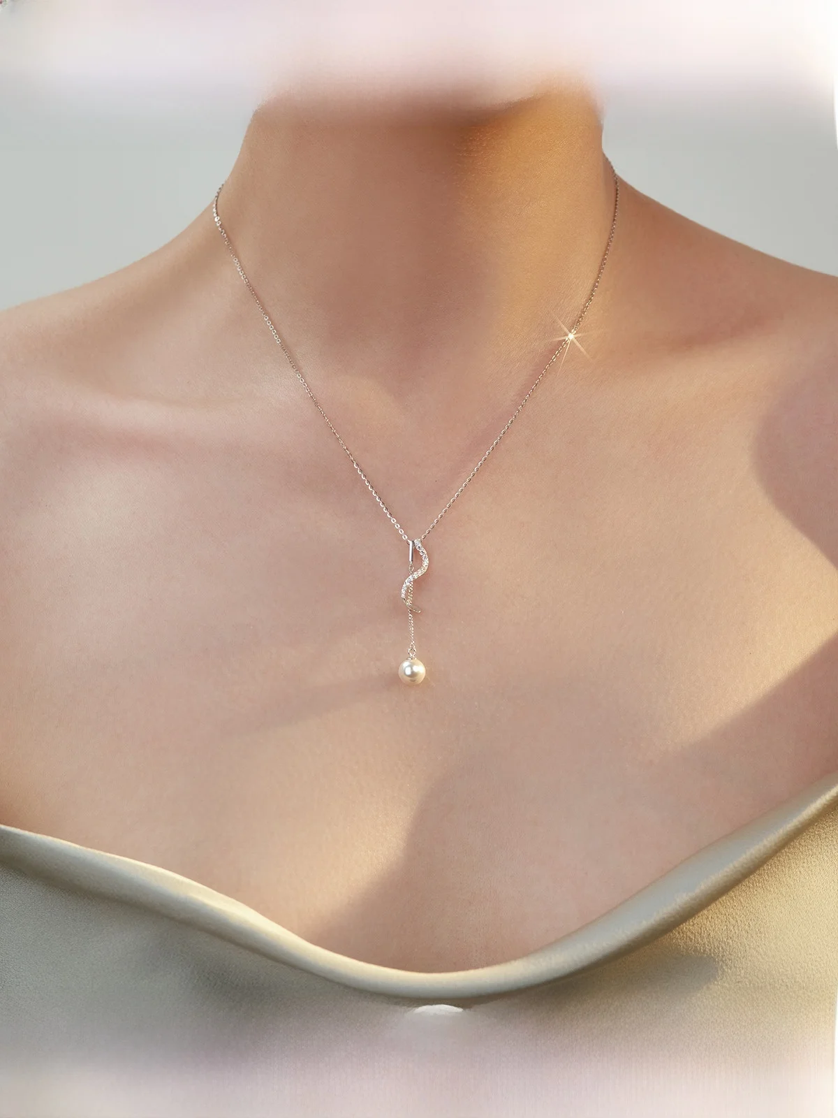 Hesheng New 925 Sterling Pearl Pendant Choker Women Elegant High Sense Necklace Spring and Summer Qixi Gift