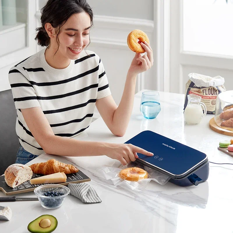 Многофункциональный кухонный комбайн с вакуумной герметизацией и