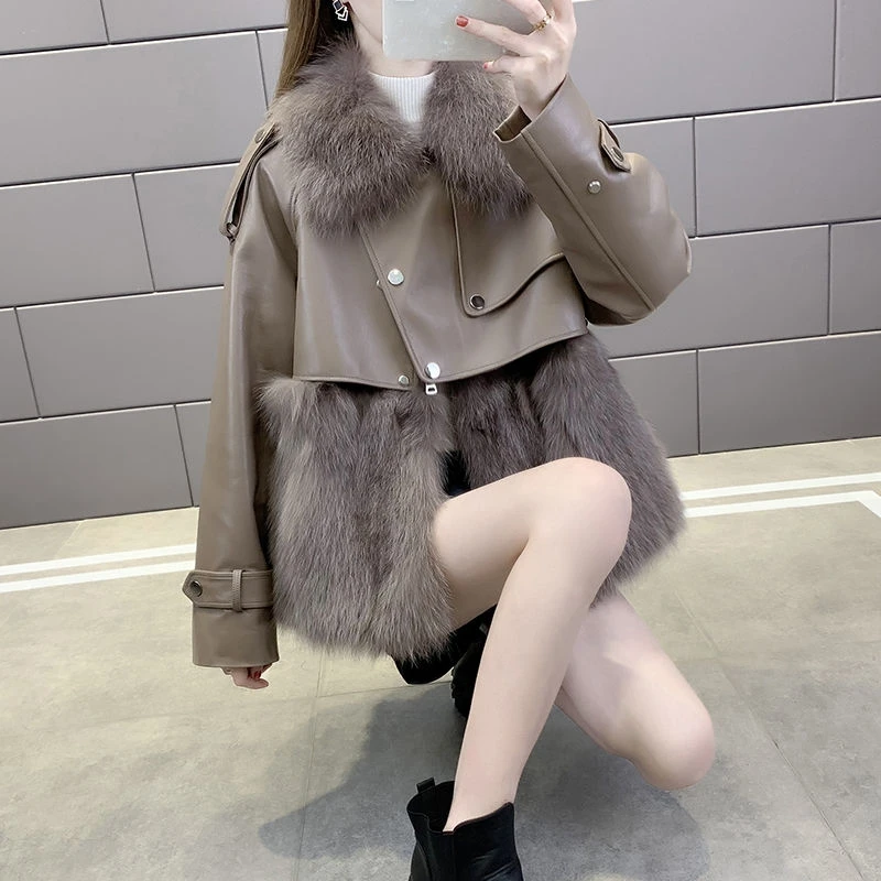 2022 New Autumn Winter Women's New Short Faux Fur Coat Patchwork Leather Jacket Slim Fashion Warm Plush Tops Famale Clothing