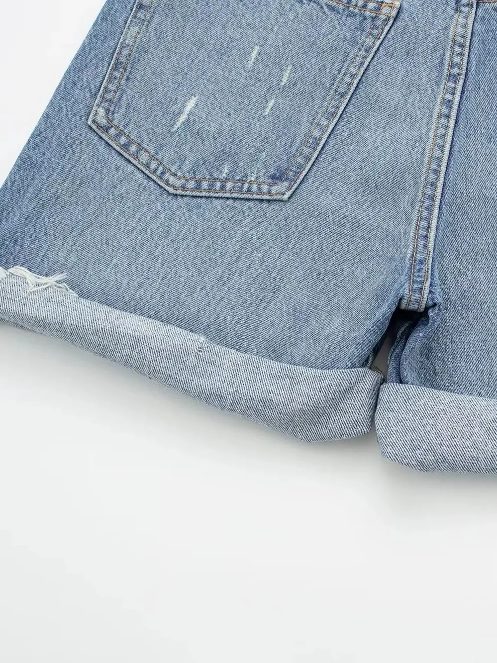 XNWMNZ Women's Fashion 2023 Bermuda Denim Shorts Women Vintage High Waist Zipper Seamless Hem Casual Female Shorts