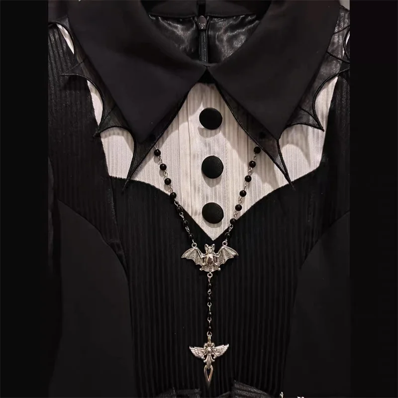 

Vampire Bat Winged Dagger Cross Rosary Gothic Punk Alternative Pendant Necklace 2022 Fashion Charm Statement Women Gift