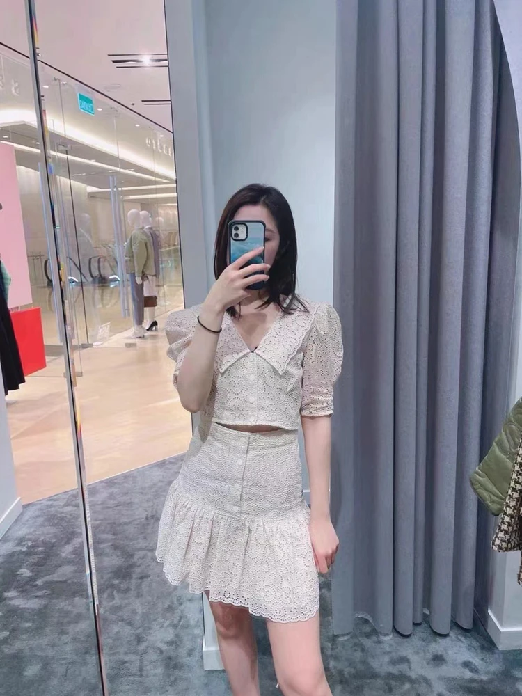 

Women Skirt 2022 Spring and Summer New Elegant Sweet Hollow Out Foral Ruffled High Waist A-line Mini Skirt