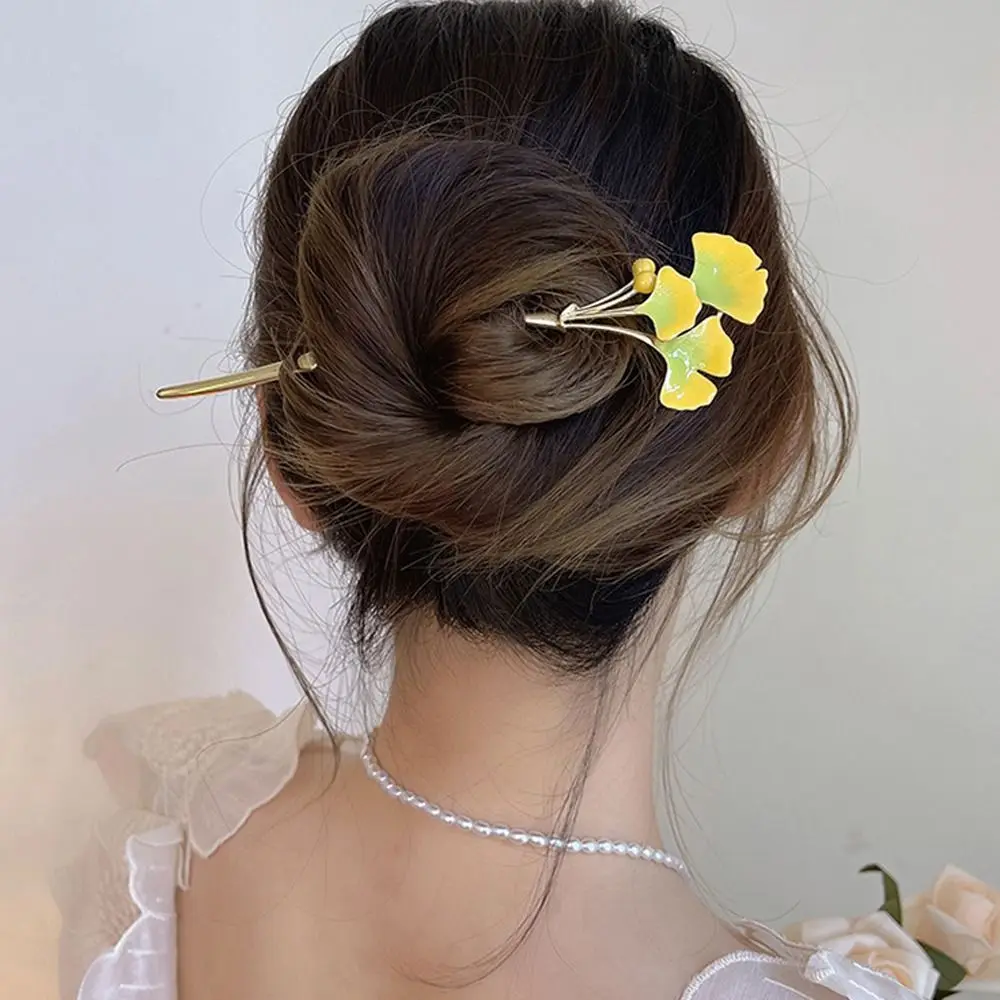 

Chinese Hanfu Ginkgo Hairpins Leaf Hair Stick Braided Hair Clip Women Elegant Retro Metal Hair Fork Girl Headdress