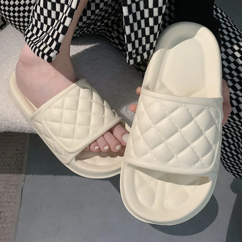 Шлепанцы для мужчин и женщин Уличная обувь на платформе с ромбовидной сеткой