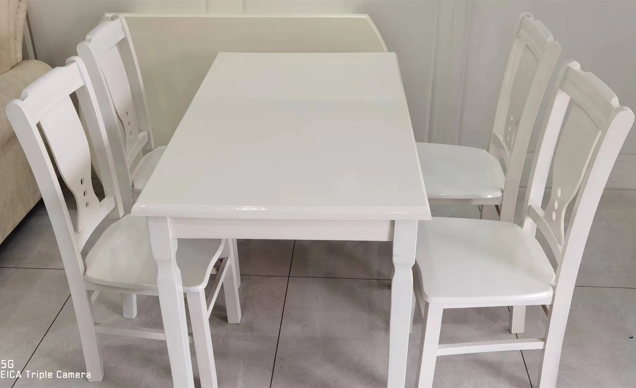 Современный минималистичный белый обеденный стол из массива дерева