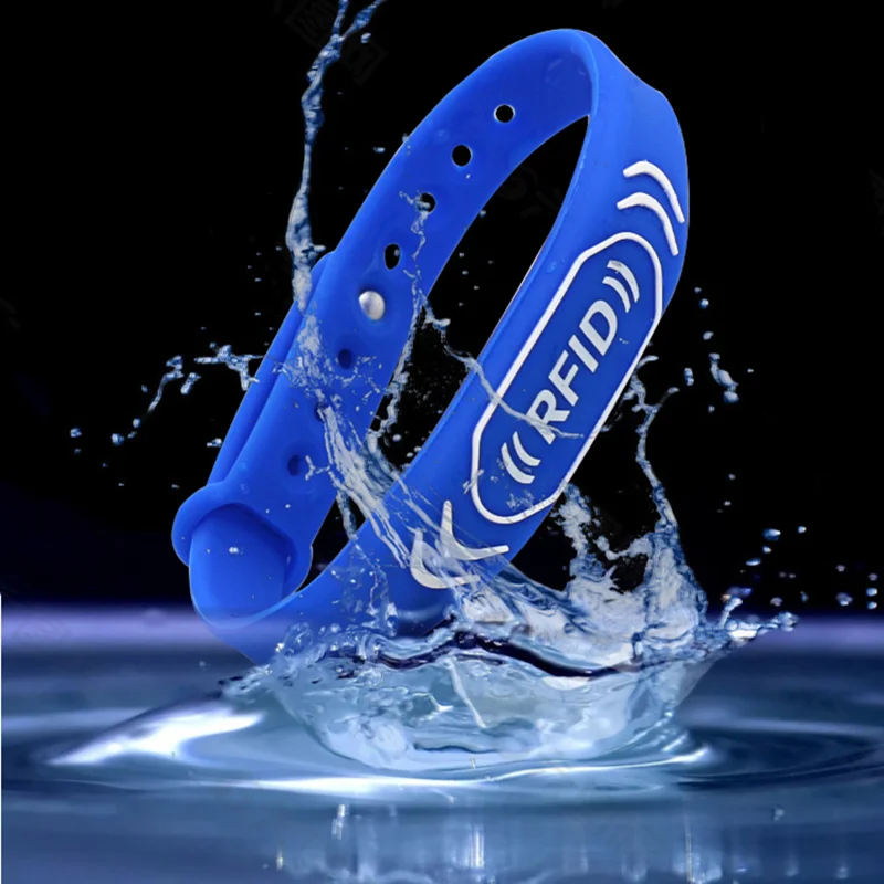 1Pcs 125Khz T5577 Rewritable RFID Bracelet Silicone Wristband Watch Copy Clone Writable Key Badge Access Control Token Card - купить по