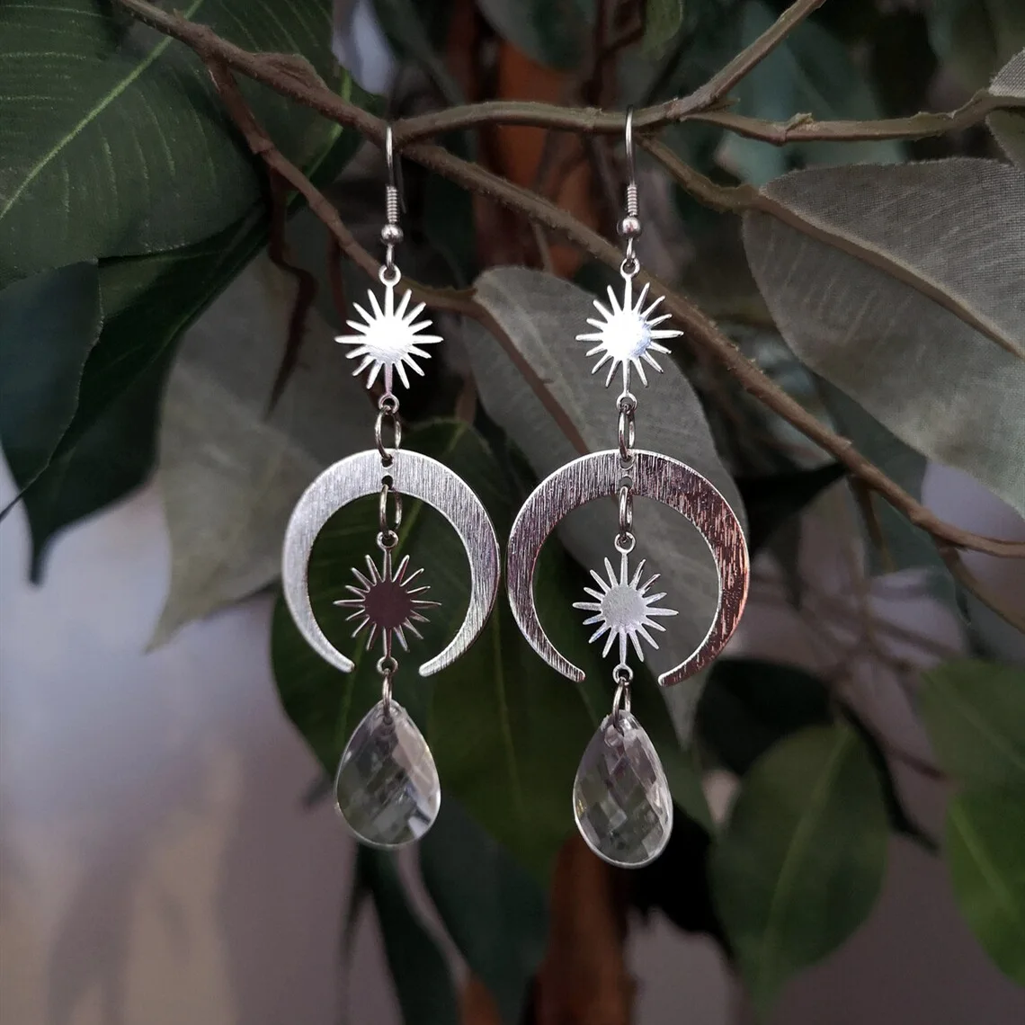 

Vintage Star Moon Transparent Crystal Pendant Earrings for Women Pendants Dangle Earrings Trendy Woman Jewelry 2022 Dropshipping