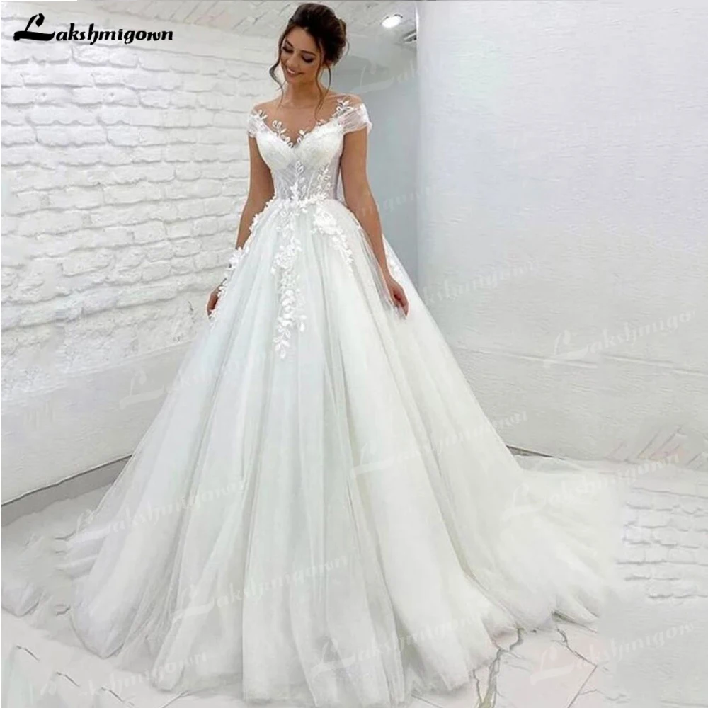 

Женское шифоновое платье с открытыми плечами, длинным рукавом и шлейфом