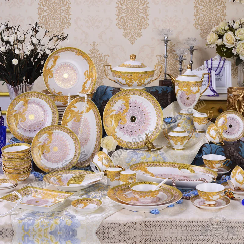 

Европейский роскошный византийский комплект посуды из 70 головок из костяного фарфора керамическая плоская тарелка для супа тарелка для ры...