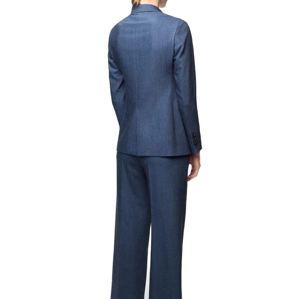 Рисунок 3 - Женский брючный костюм из двух предметов