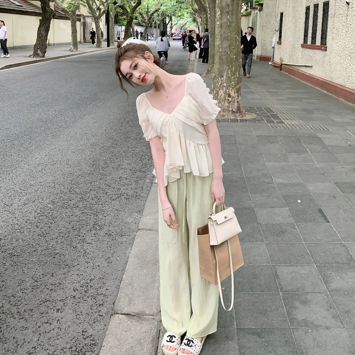 

2022 Summer Women's New Suits Female Short Sleeve Solid Chiffon Shirt Tops + Loose Wide Leg Pants Ladies Two-piece Sets O109