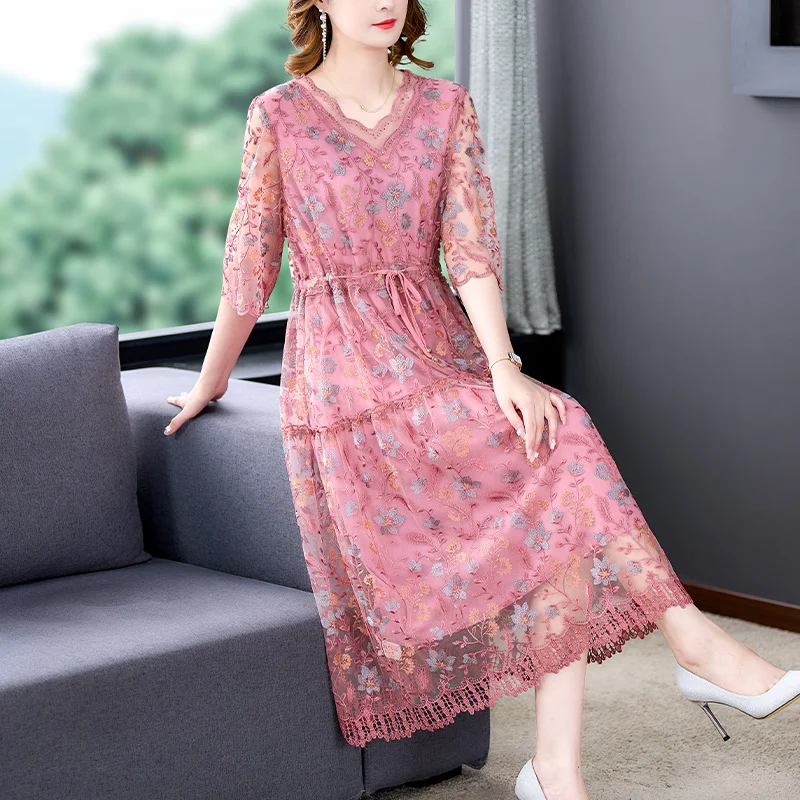 

Pink Women's Embroidered Floral Natural Silk Midi Summer Ruffle Neck Cutout Sexy Dress 2023 Korea Elegant Vestidos