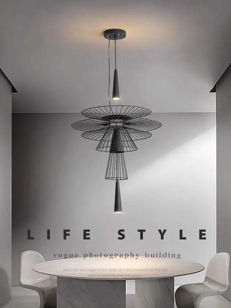 Роскошная люстра для гостиной в стиле пост-модерн Минималистичная Металлическая