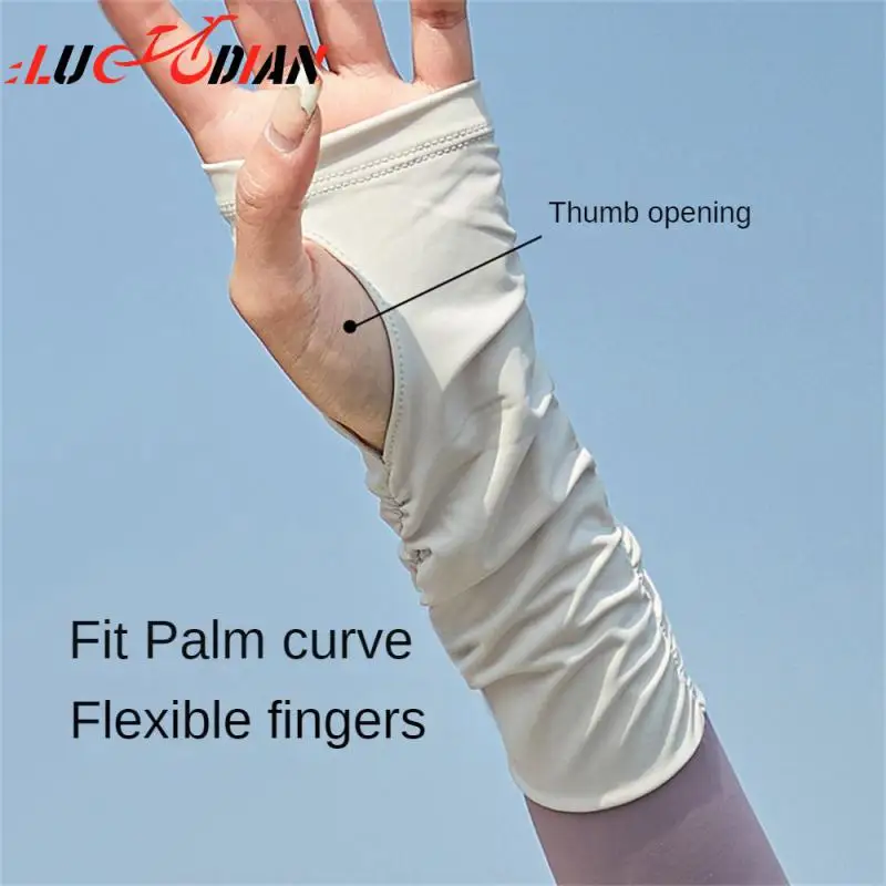

Skin-friendly Ice Silk Sleeves Lower Arm Circumference 8.5cm Sunscreen Arm Sleeve Stacking Design Delicate Skin Feeling