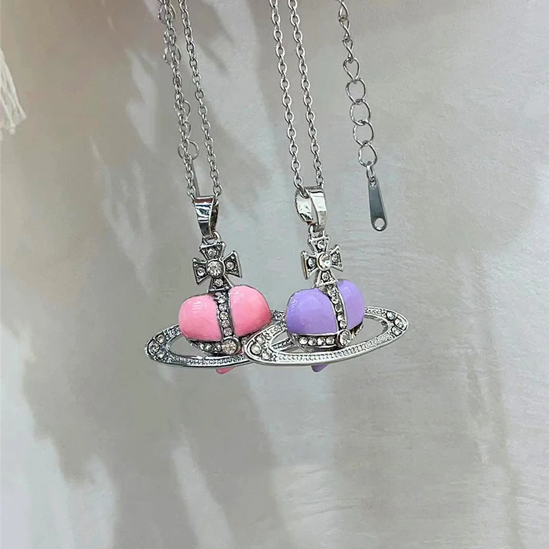 

2023 Summer Enamel Pink Love Heart Saturn Planet Pendant Chain Choker Necklace For Women Sweet Elegant Charms Neck Jewelry Gift
