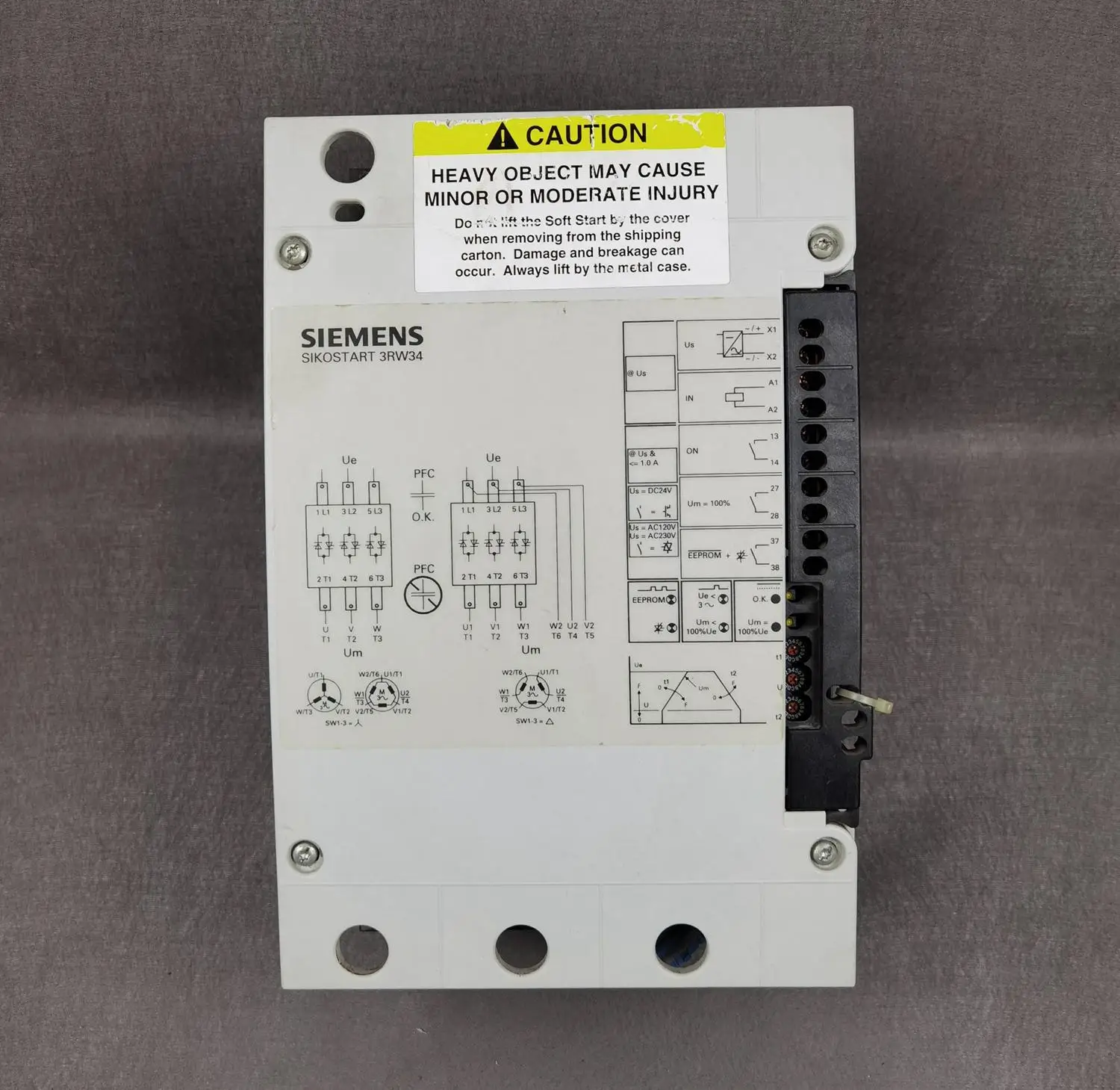 

Б/у контроллер двигателя 3RW3457-0DC44 Sikostart