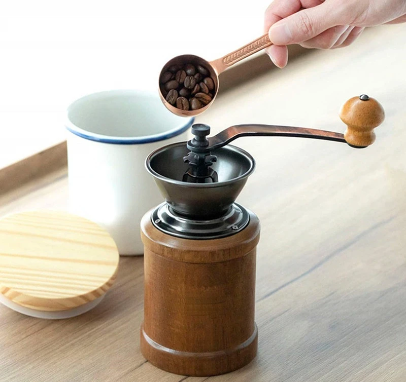 

Retro Coffee Grinder Hand Grinder Grinding Coffee Beans Hand Grinder