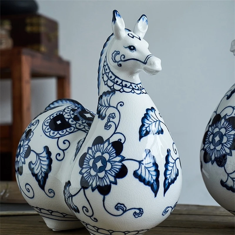 Античная имитация фарфоровой лошади скульптура ручная роспись керамическая
