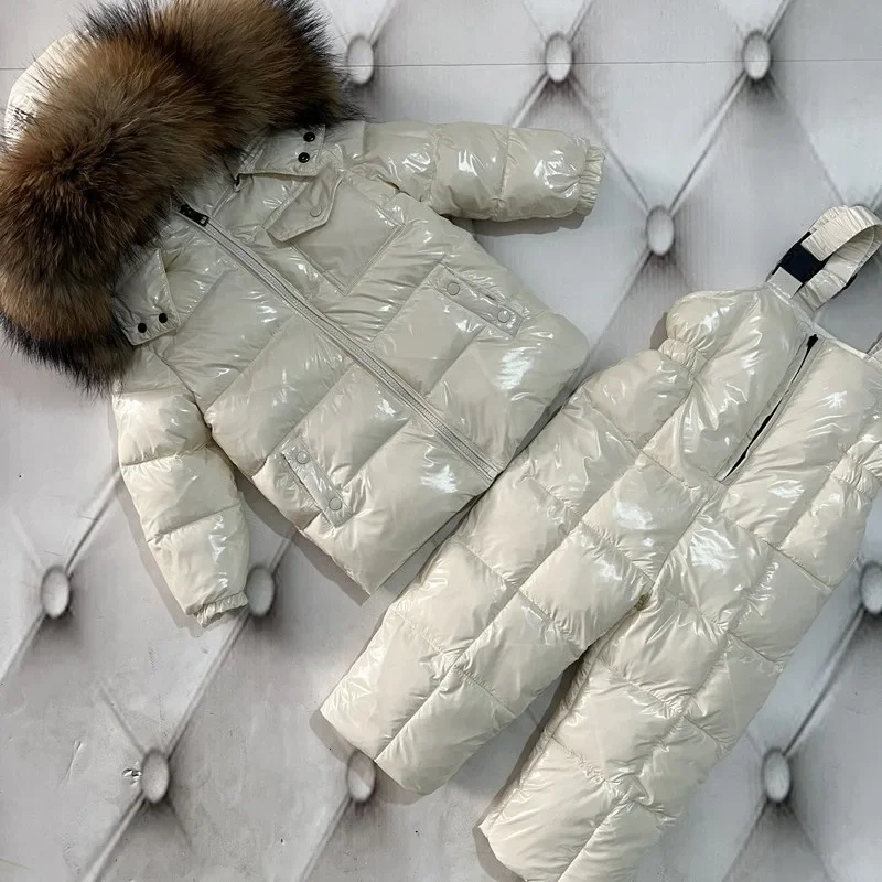 

Молочно-белый Детский костюм Детский пуховик