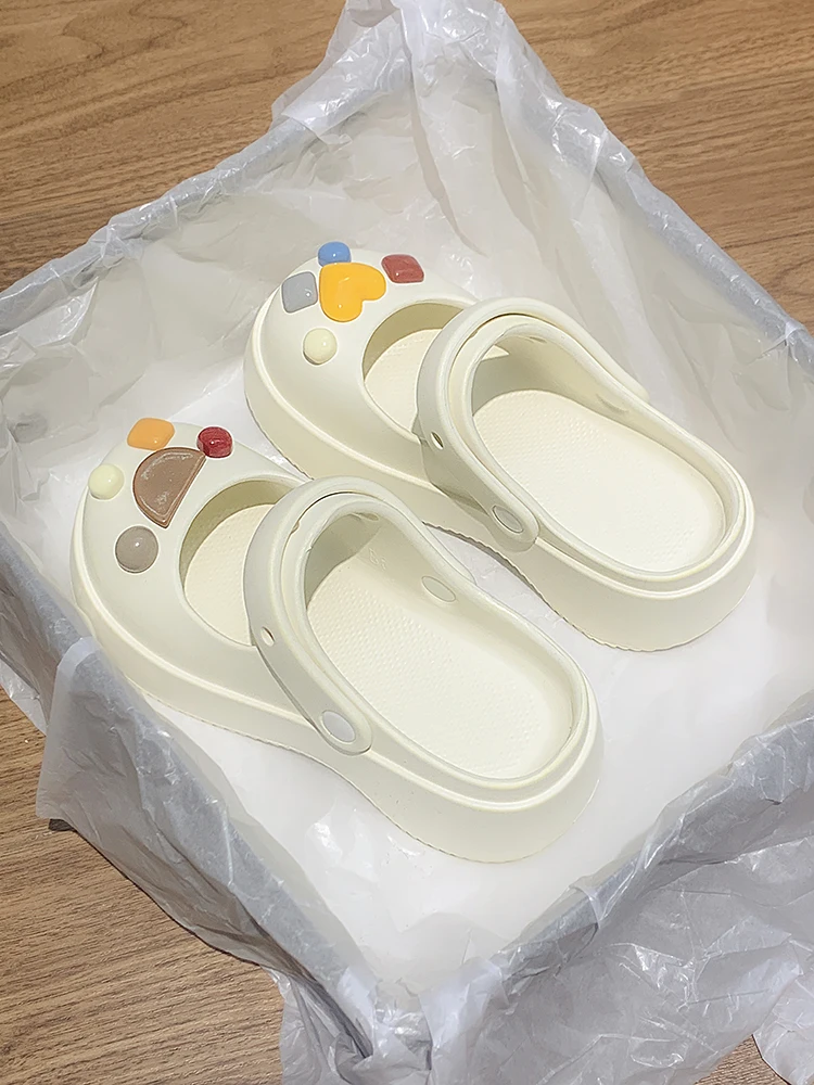 

Шлепанцы женские повседневные на платформе, Сланцы на среднем каблуке, Пляжная Роскошная обувь с закрытым носком, римские сандалии из искусственной резины, 2023