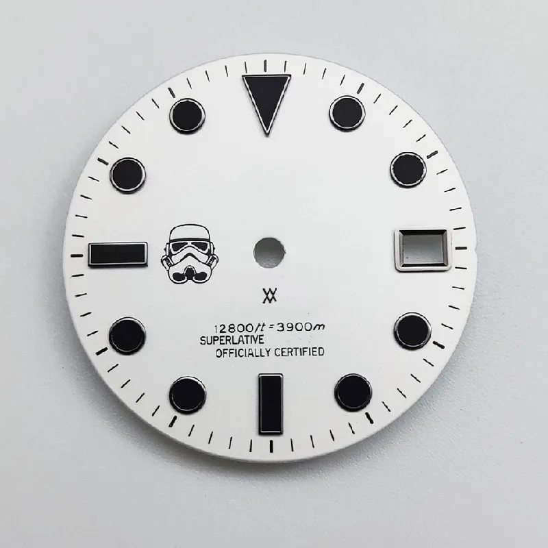 New 28.5MM dial white black nails without luminous modification mechanical watch accessories NH35/36 movement  Date watch case