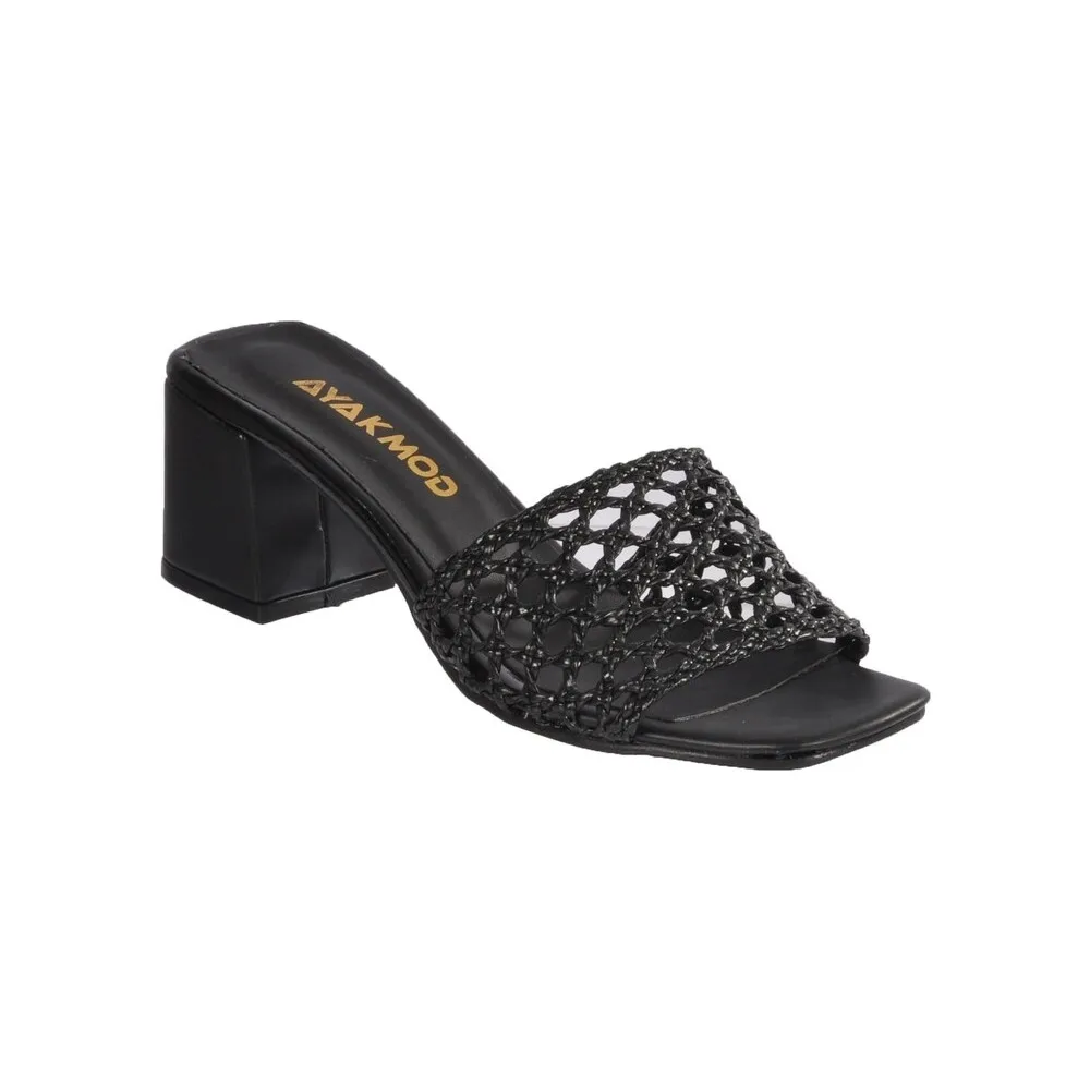 

Dorlie Black Female Slippers