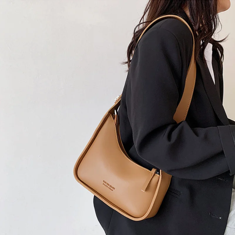 Women's Retro Luxury Solid Color Shoulder Bag for Femele Travel Free Shipping сумка женская Fashion Wide Strap Underarm Handbags