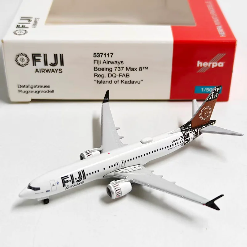 Фото Модель пассажирского самолета Herpa Diecast Alloy 1:500, масштаб 1:500, Fiji Boeing 737 MAX 8 537117, для коллекций и демонстрации. №5