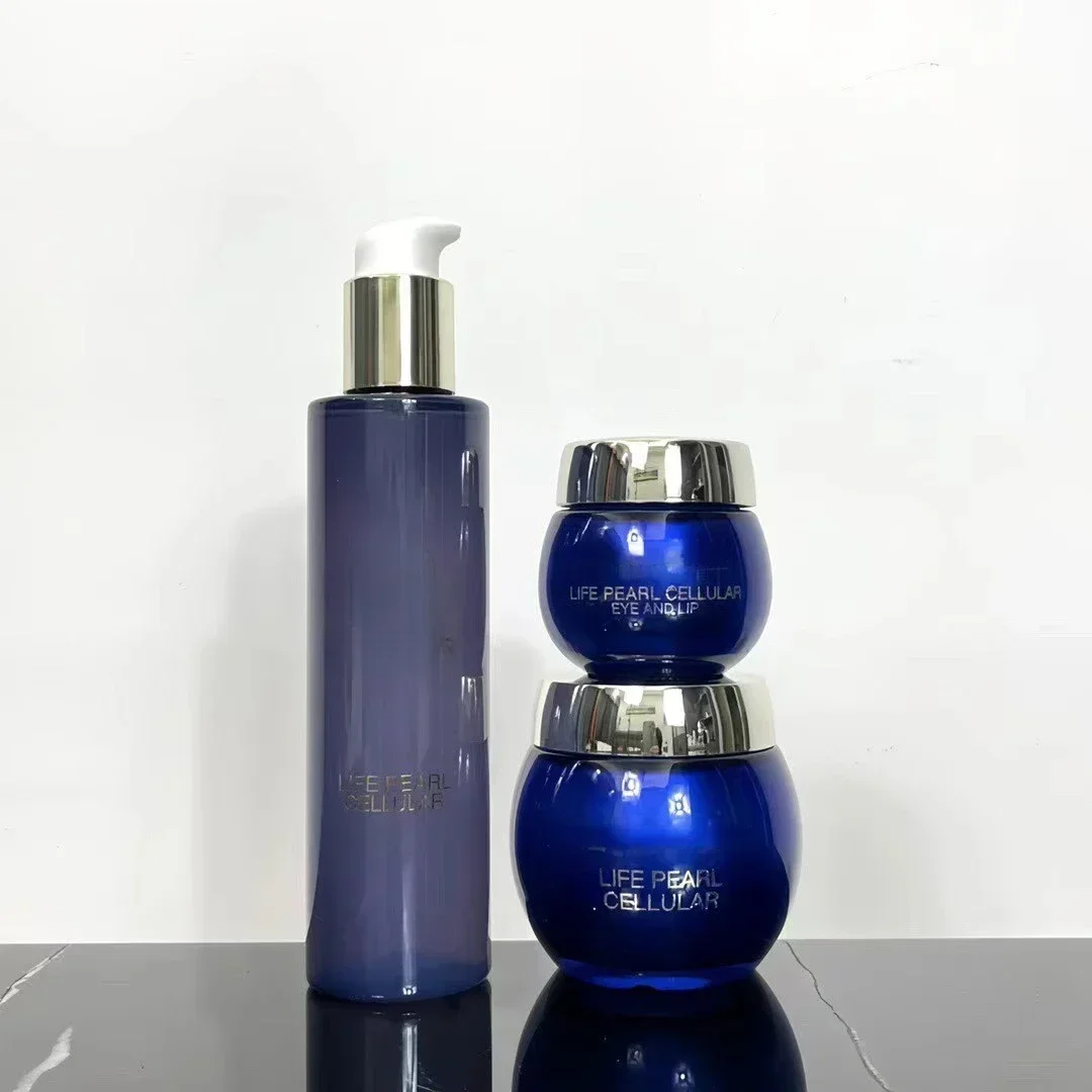 Лосьон Сияющий для лица 200 мл 6.76FL0Z C продукция Pe может быть Daybul. H durtultur agyees Oe 4 Sool