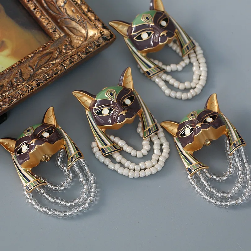 

Vintage Egypt Fox Earrings Jewelry for Women Piercing Aesthetic Woman Earring Accessories Bijouterie Female Gift Statement Beads
