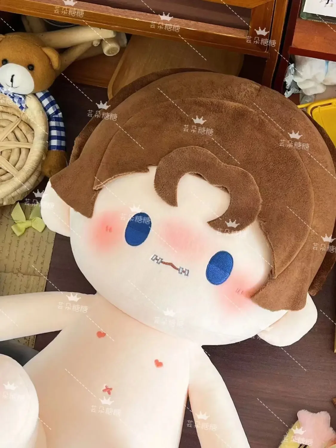 Игрушка плюшевая набивная в виде наемника 40 см